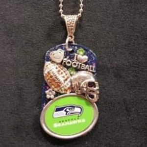 SEAHAWKS NECKLACE